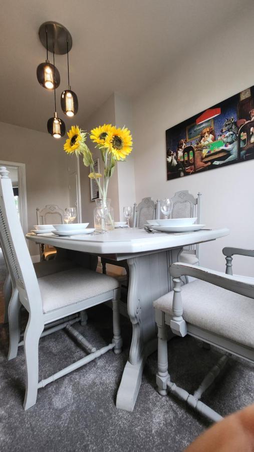 Contemporary Beach Apartment Brighton Bagian luar foto